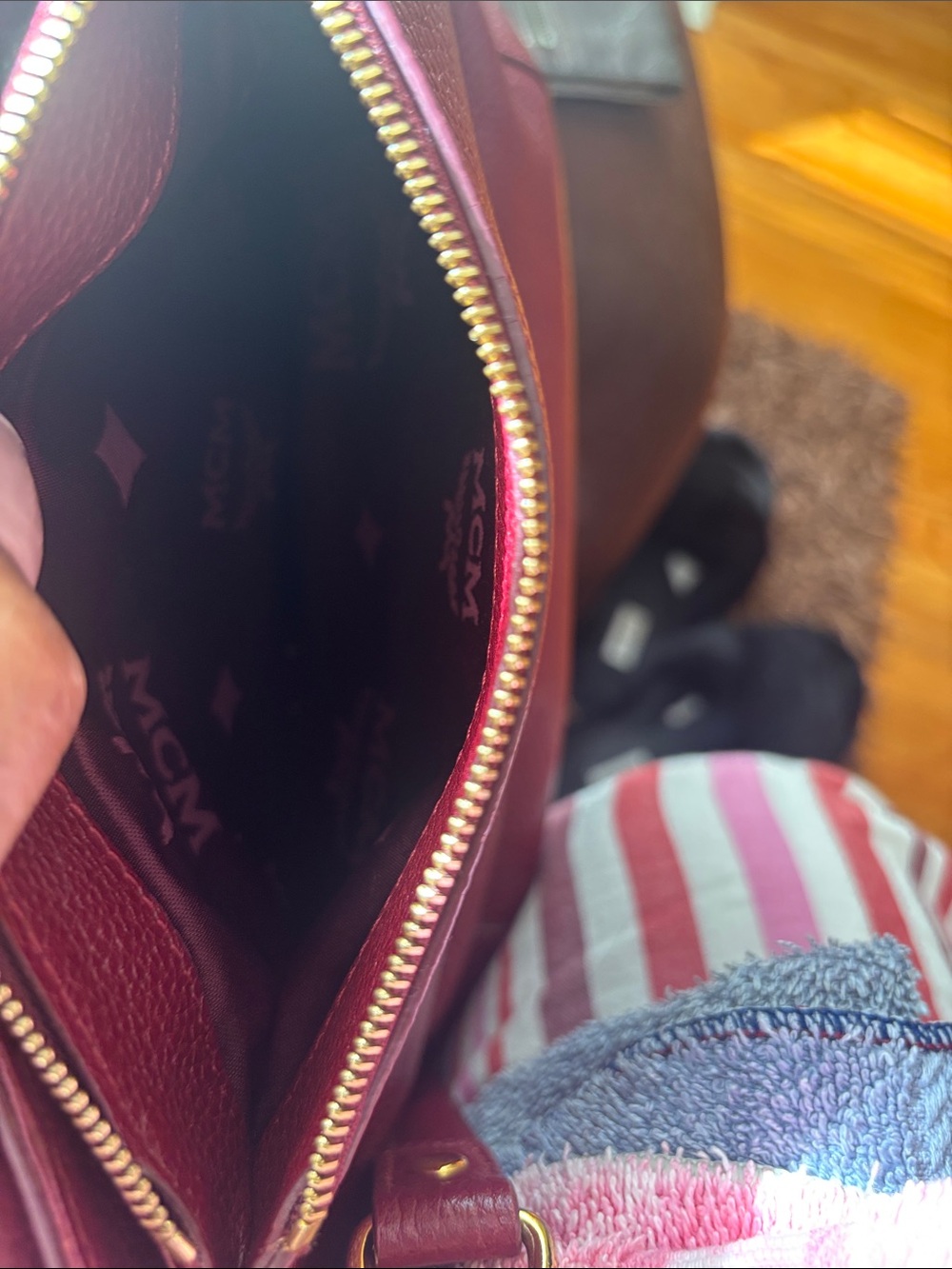 MCM Burgundy Leather Top-Handle 2-Way Bag - Picture 6 of 16